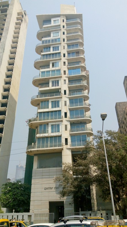 Main - Queens Court, Worli